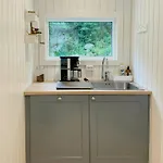 Renovated With Outdoor Kitchen Near