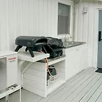 Renovated With Outdoor Kitchen Near بيت للعطل لينغدال