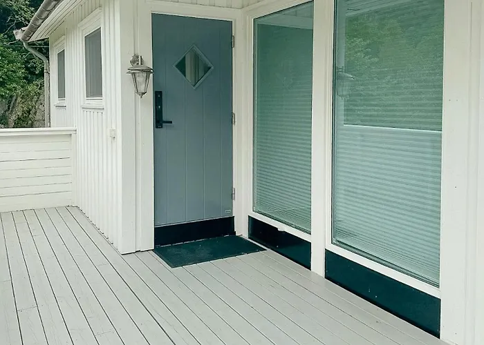 Renovated With Outdoor Kitchen Near Σπίτι διακοπών Lyngdal